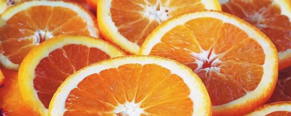 Why Do Athletes Eat Orange Slices During Halftime?